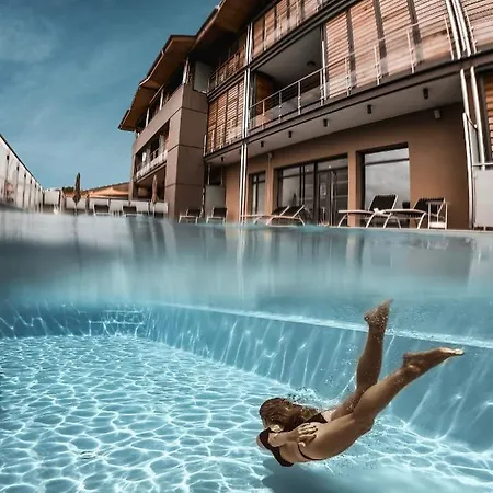 & Seren Hotel 4*
