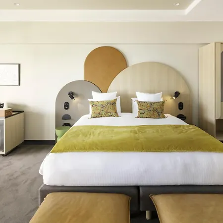 Hotel & Seren